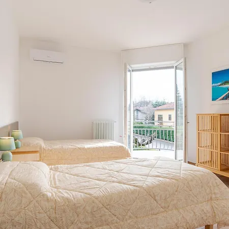 Roomy And Bright With Terrace! Apartment *