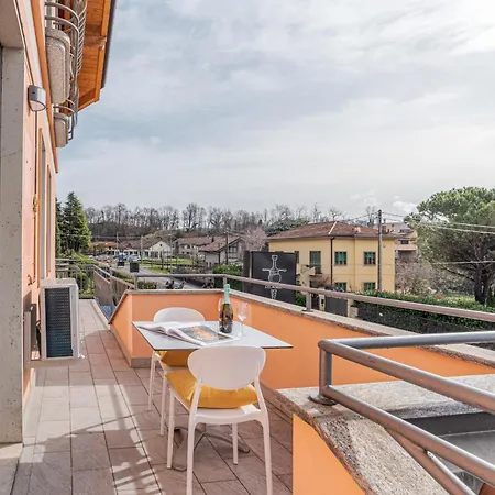 Apartment Roomy And Bright With Terrace! *